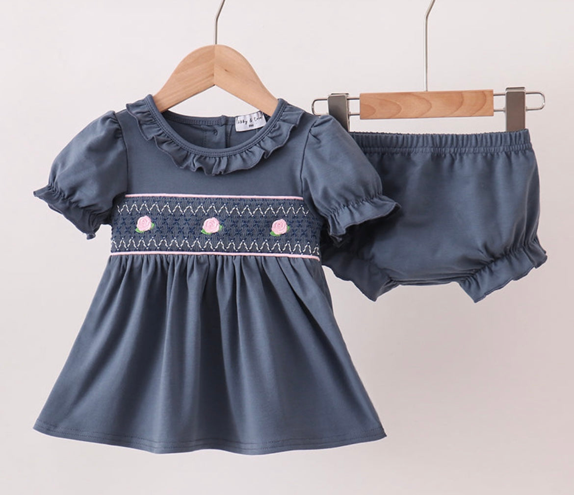 Garden Rose Smocked set